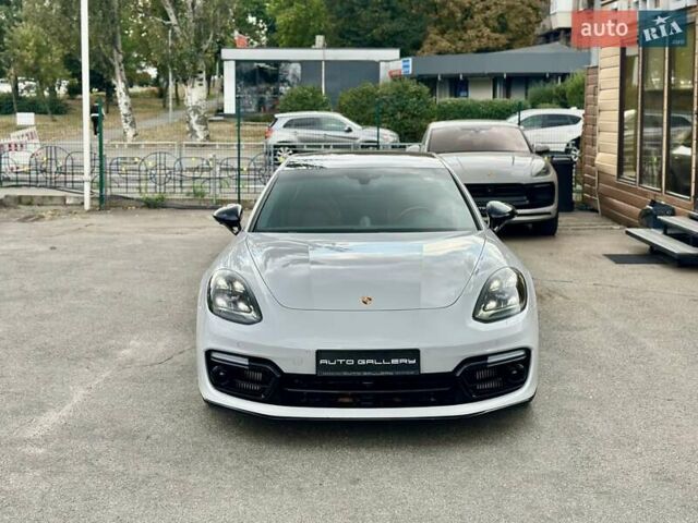 Сірий Порше Panamera, об'ємом двигуна 4 л та пробігом 63 тис. км за 79999 $, фото 4 на Automoto.ua