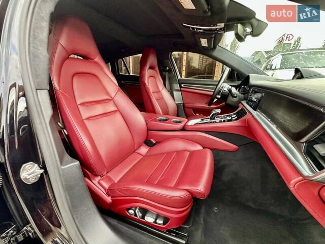 Сірий Порше Panamera, об'ємом двигуна 4 л та пробігом 63 тис. км за 79999 $, фото 18 на Automoto.ua