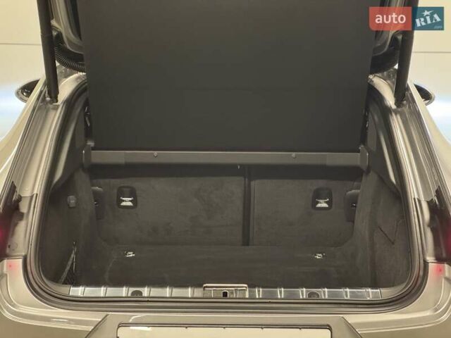 Серый Порше Панамера, объемом двигателя 2.89 л и пробегом 44 тыс. км за 80057 $, фото 55 на Automoto.ua