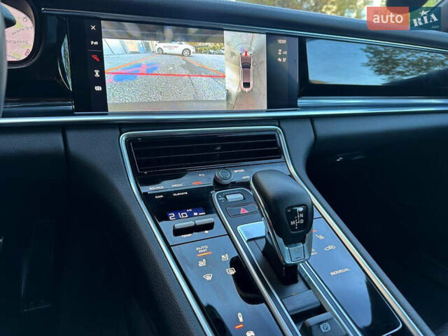 Серый Порше Панамера, объемом двигателя 2.89 л и пробегом 62 тыс. км за 85000 $, фото 7 на Automoto.ua