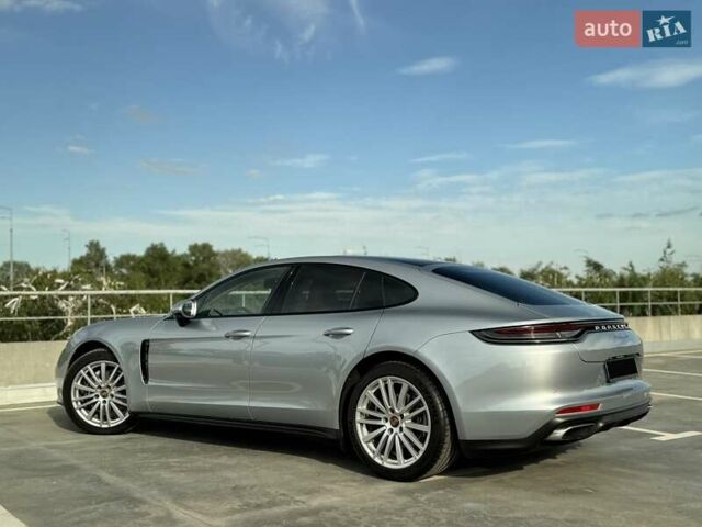Сірий Порше Panamera, об'ємом двигуна 2.9 л та пробігом 52 тис. км за 83500 $, фото 23 на Automoto.ua
