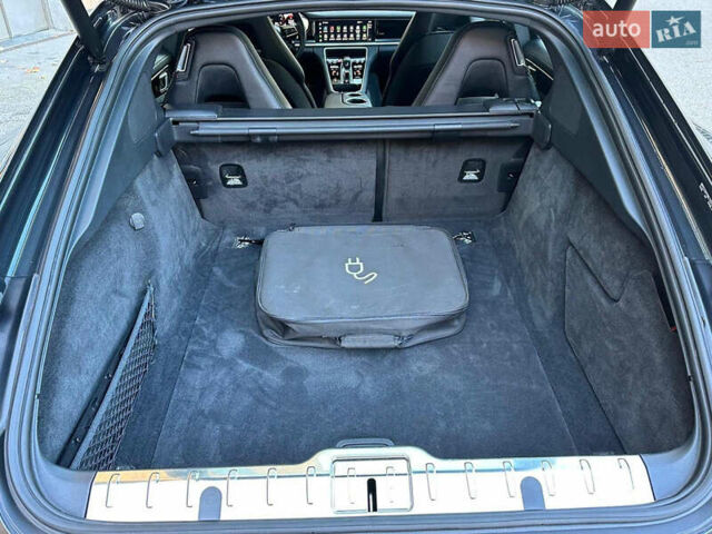 Серый Порше Панамера, объемом двигателя 2.89 л и пробегом 62 тыс. км за 85000 $, фото 9 на Automoto.ua