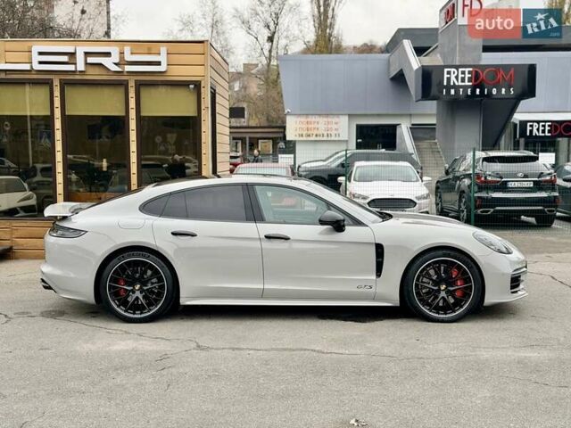 Серый Порше Панамера, объемом двигателя 4 л и пробегом 9 тыс. км за 154999 $, фото 17 на Automoto.ua