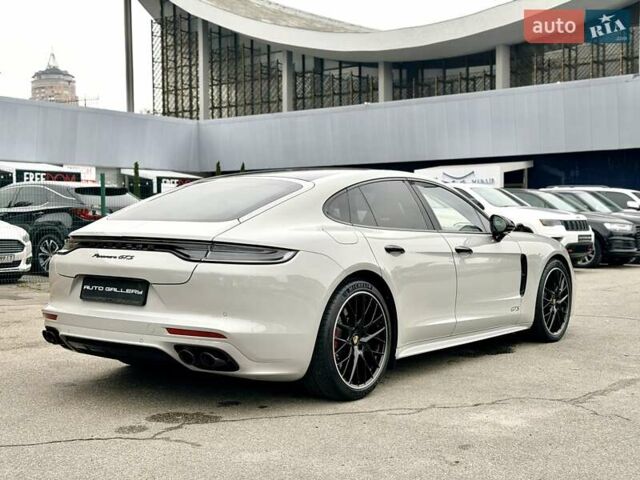 Серый Порше Панамера, объемом двигателя 4 л и пробегом 9 тыс. км за 154999 $, фото 10 на Automoto.ua