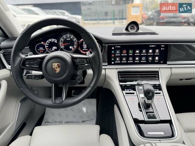 Серый Порше Панамера, объемом двигателя 4 л и пробегом 9 тыс. км за 154999 $, фото 31 на Automoto.ua