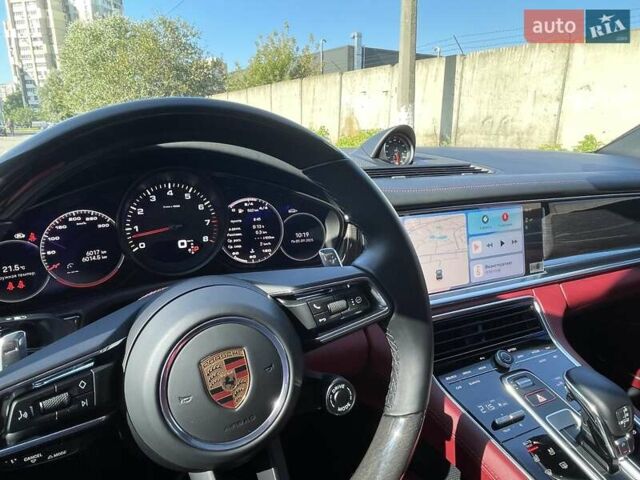 Сірий Порше Panamera, об'ємом двигуна 2.89 л та пробігом 8 тис. км за 143000 $, фото 11 на Automoto.ua
