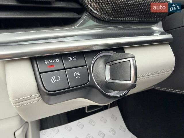 Серый Порше Панамера, объемом двигателя 4 л и пробегом 9 тыс. км за 154999 $, фото 52 на Automoto.ua