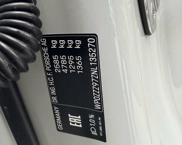 Серый Порше Панамера, объемом двигателя 4 л и пробегом 9 тыс. км за 154999 $, фото 49 на Automoto.ua