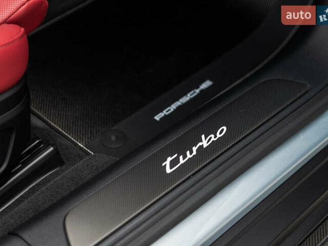 Серый Порше Панамера, объемом двигателя 4 л и пробегом 4 тыс. км за 325000 $, фото 49 на Automoto.ua