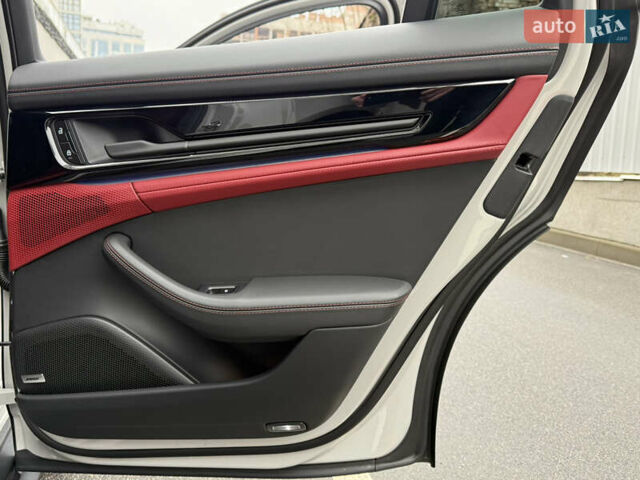 Серый Порше Панамера, объемом двигателя 2.89 л и пробегом 1 тыс. км за 185000 $, фото 63 на Automoto.ua