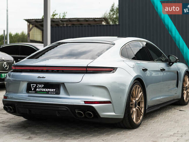 Серый Порше Панамера, объемом двигателя 4 л и пробегом 4 тыс. км за 325000 $, фото 16 на Automoto.ua