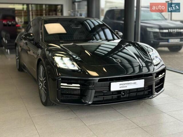 Серый Порше Панамера, объемом двигателя 4 л и пробегом 21 тыс. км за 295000 $, фото 4 на Automoto.ua