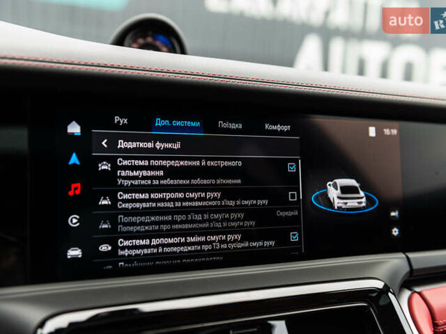 Серый Порше Панамера, объемом двигателя 4 л и пробегом 4 тыс. км за 325000 $, фото 55 на Automoto.ua