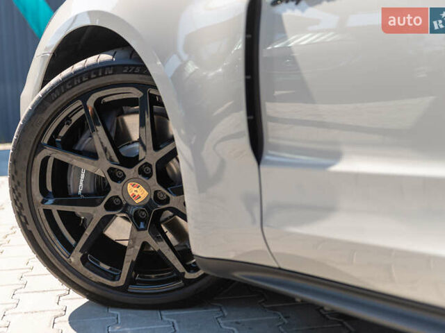 Сірий Порше Panamera, об'ємом двигуна 2.89 л та пробігом 1 тис. км за 179999 $, фото 7 на Automoto.ua