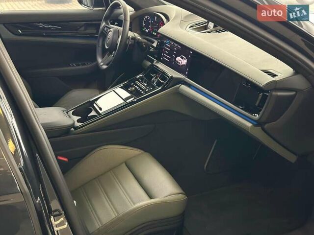 Серый Порше Панамера, объемом двигателя 4 л и пробегом 21 тыс. км за 295000 $, фото 17 на Automoto.ua