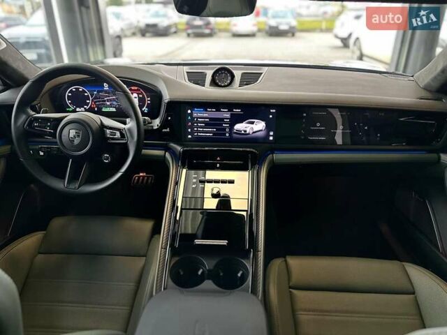 Серый Порше Панамера, объемом двигателя 4 л и пробегом 21 тыс. км за 295000 $, фото 13 на Automoto.ua