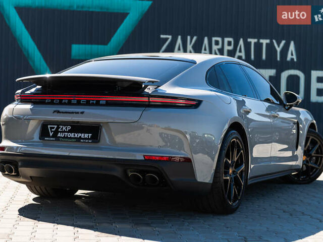 Сірий Порше Panamera, об'ємом двигуна 2.89 л та пробігом 1 тис. км за 179999 $, фото 11 на Automoto.ua