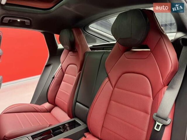 Сірий Порше Panamera, об'ємом двигуна 4 л та пробігом 1 тис. км за 235900 $, фото 42 на Automoto.ua