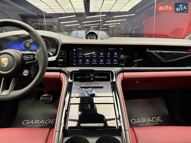 Сірий Порше Panamera, об'ємом двигуна 4 л та пробігом 1 тис. км за 235900 $, фото 34 на Automoto.ua