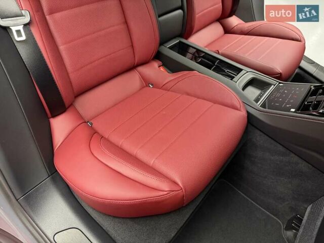 Сірий Порше Panamera, об'ємом двигуна 4 л та пробігом 1 тис. км за 235900 $, фото 50 на Automoto.ua