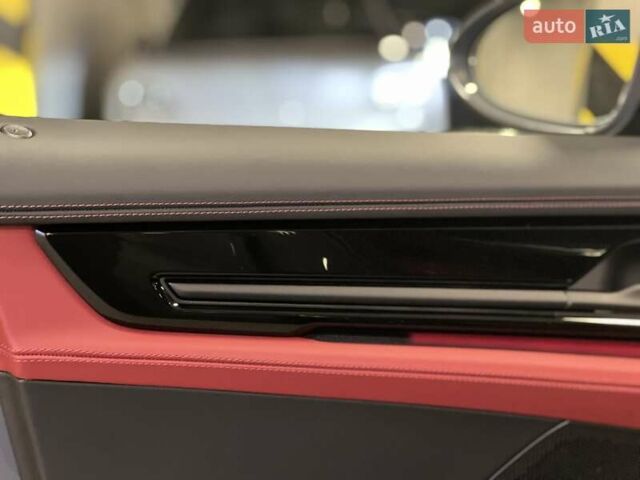 Сірий Порше Panamera, об'ємом двигуна 2.89 л та пробігом 7 тис. км за 177366 $, фото 35 на Automoto.ua