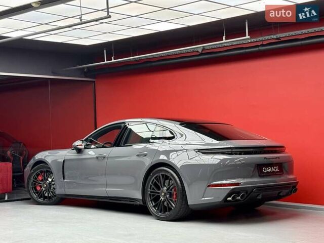 Сірий Порше Panamera, об'ємом двигуна 4 л та пробігом 1 тис. км за 235900 $, фото 22 на Automoto.ua