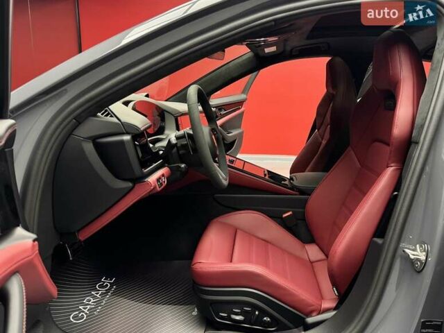 Сірий Порше Panamera, об'ємом двигуна 4 л та пробігом 1 тис. км за 235900 $, фото 26 на Automoto.ua