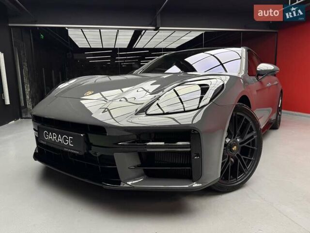 Сірий Порше Panamera, об'ємом двигуна 4 л та пробігом 1 тис. км за 235900 $, фото 3 на Automoto.ua