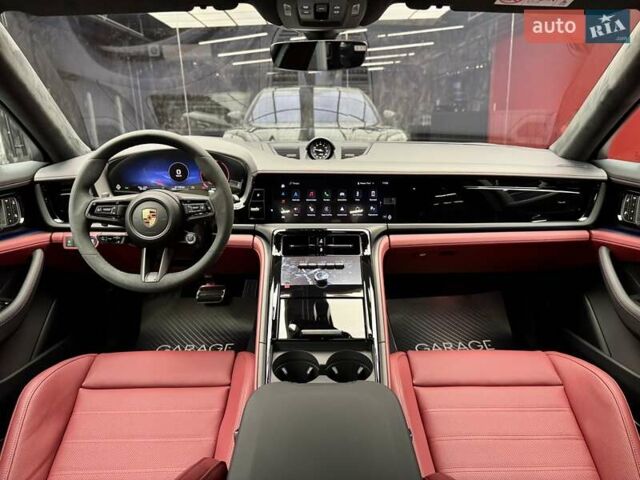 Сірий Порше Panamera, об'ємом двигуна 4 л та пробігом 1 тис. км за 235900 $, фото 36 на Automoto.ua