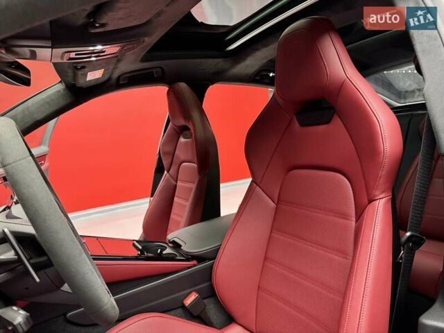 Сірий Порше Panamera, об'ємом двигуна 4 л та пробігом 1 тис. км за 235900 $, фото 27 на Automoto.ua