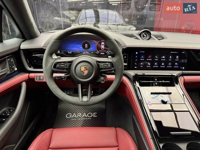 Сірий Порше Panamera, об'ємом двигуна 4 л та пробігом 1 тис. км за 235900 $, фото 33 на Automoto.ua