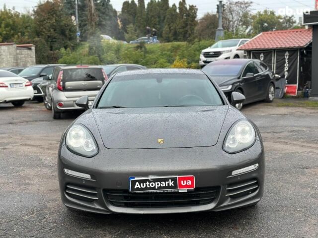 Порше Панамера 2013 в Виннице на Automoto.ua Серый Порше Панамера, объемом двигателя 3.6 л и пробегом 225 тыс. км за 29690 $, фото 3 на Automoto.ua
