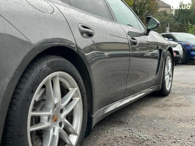 Порше Панамера 2013 в Виннице на Automoto.ua Серый Порше Панамера, объемом двигателя 3.6 л и пробегом 225 тыс. км за 29690 $, фото 16 на Automoto.ua