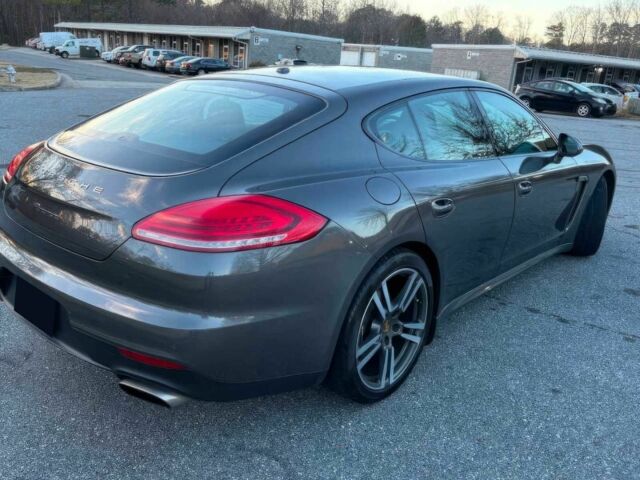 Серый Порше Панамера, объемом двигателя 3.6 л и пробегом 77 тыс. км за 8500 $, фото 5 на Automoto.ua