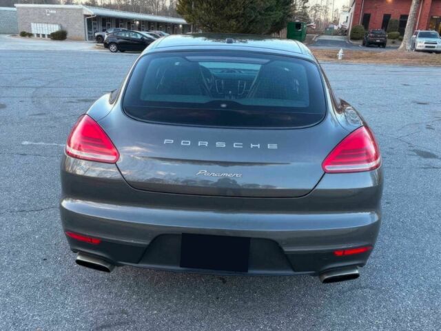 Серый Порше Панамера, объемом двигателя 3.6 л и пробегом 77 тыс. км за 8500 $, фото 4 на Automoto.ua
