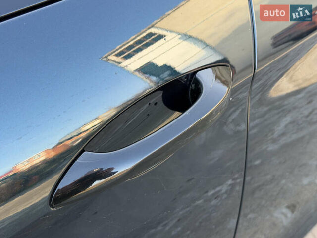 Серый Порше Панамера, объемом двигателя 2.89 л и пробегом 64 тыс. км за 62900 $, фото 13 на Automoto.ua