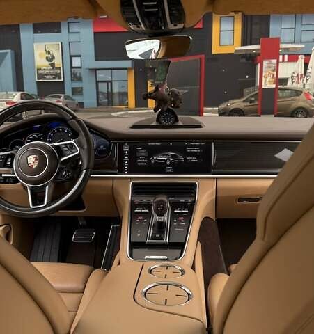 Серый Порше Панамера, объемом двигателя 2.9 л и пробегом 103 тыс. км за 63000 $, фото 15 на Automoto.ua