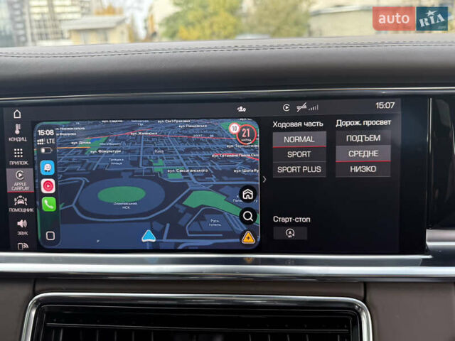 Сірий Порше Panamera, об'ємом двигуна 2.89 л та пробігом 105 тис. км за 76300 $, фото 16 на Automoto.ua