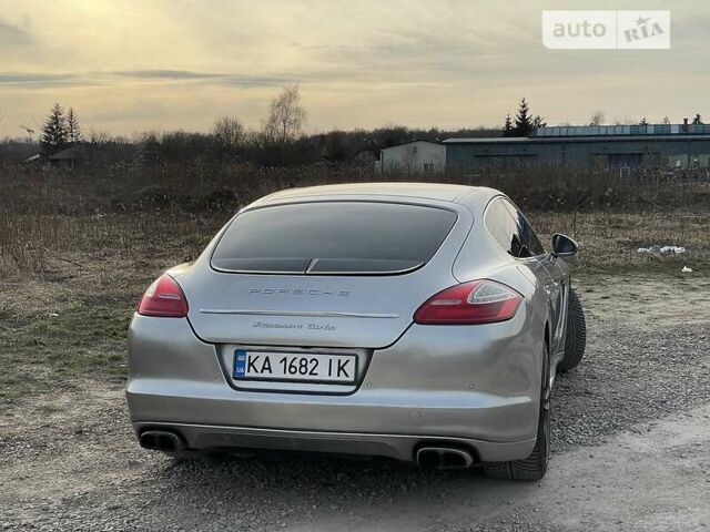 Сірий Порше Panamera, об'ємом двигуна 4.8 л та пробігом 143 тис. км за 27500 $, фото 17 на Automoto.ua