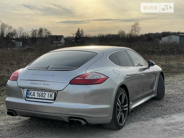 Сірий Порше Panamera, об'ємом двигуна 4.8 л та пробігом 143 тис. км за 27500 $, фото 16 на Automoto.ua