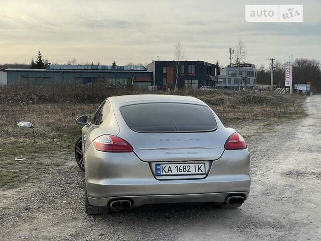 Сірий Порше Panamera, об'ємом двигуна 4.8 л та пробігом 143 тис. км за 27500 $, фото 19 на Automoto.ua