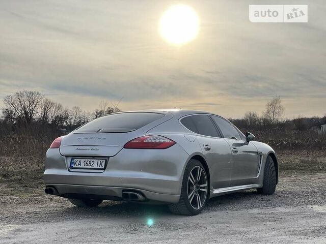 Сірий Порше Panamera, об'ємом двигуна 4.8 л та пробігом 143 тис. км за 27500 $, фото 14 на Automoto.ua