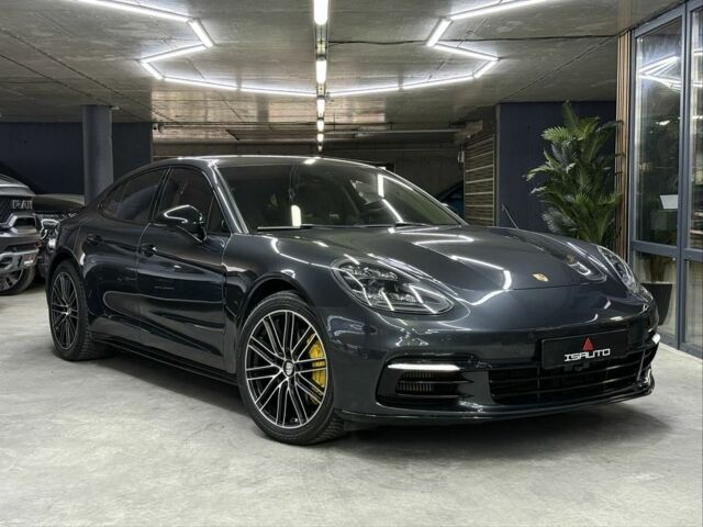 Серый Порше Панамера, объемом двигателя 2.9 л и пробегом 136 тыс. км за 51500 $, фото 2 на Automoto.ua