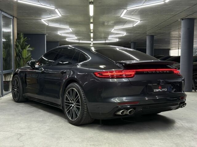 Серый Порше Панамера, объемом двигателя 2.9 л и пробегом 136 тыс. км за 51500 $, фото 14 на Automoto.ua