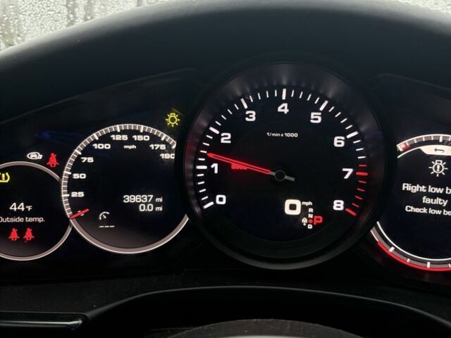 Серый Порше Панамера, объемом двигателя 2.9 л и пробегом 60 тыс. км за 60000 $, фото 2 на Automoto.ua