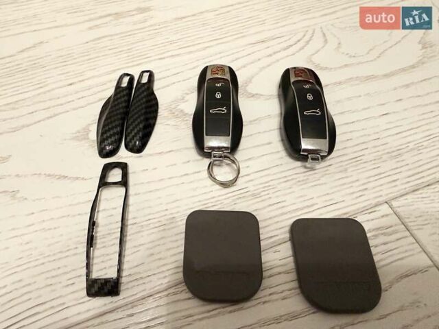 Синий Порше Панамера, объемом двигателя 4.8 л и пробегом 145 тыс. км за 22000 $, фото 25 на Automoto.ua