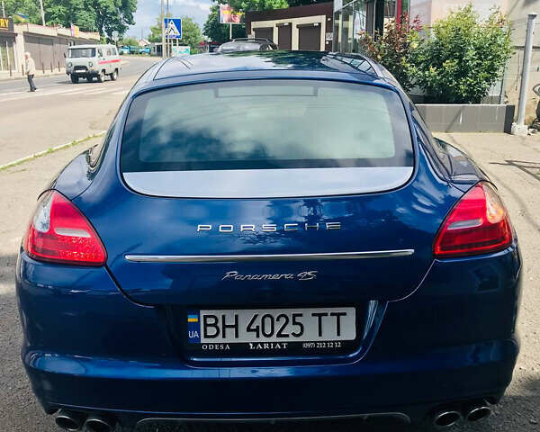 Синий Порше Панамера, объемом двигателя 4.8 л и пробегом 86 тыс. км за 22500 $, фото 3 на Automoto.ua
