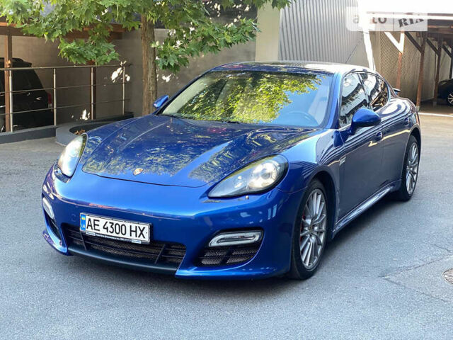 Синій Порше Panamera, об'ємом двигуна 4.81 л та пробігом 263 тис. км за 18344 $, фото 2 на Automoto.ua