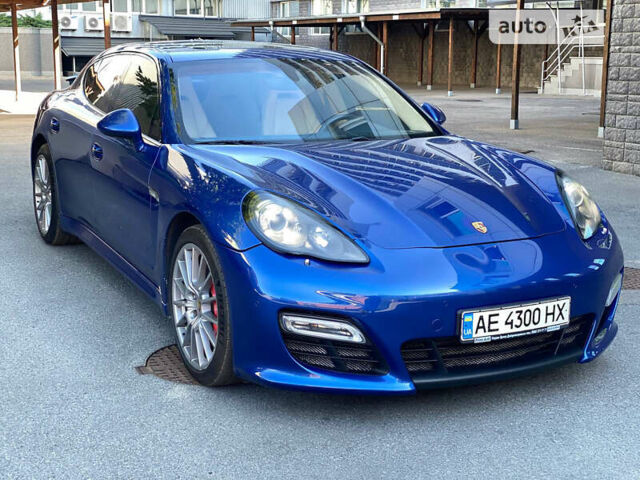 Синій Порше Panamera, об'ємом двигуна 4.81 л та пробігом 263 тис. км за 18344 $, фото 1 на Automoto.ua