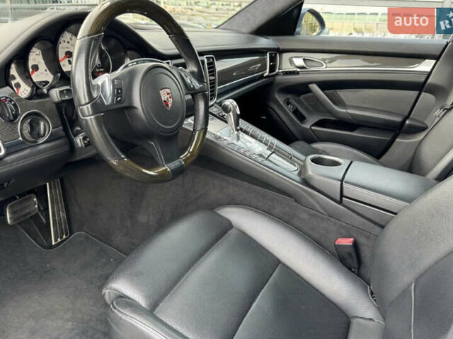 Синий Порше Панамера, объемом двигателя 4.81 л и пробегом 140 тыс. км за 42399 $, фото 9 на Automoto.ua